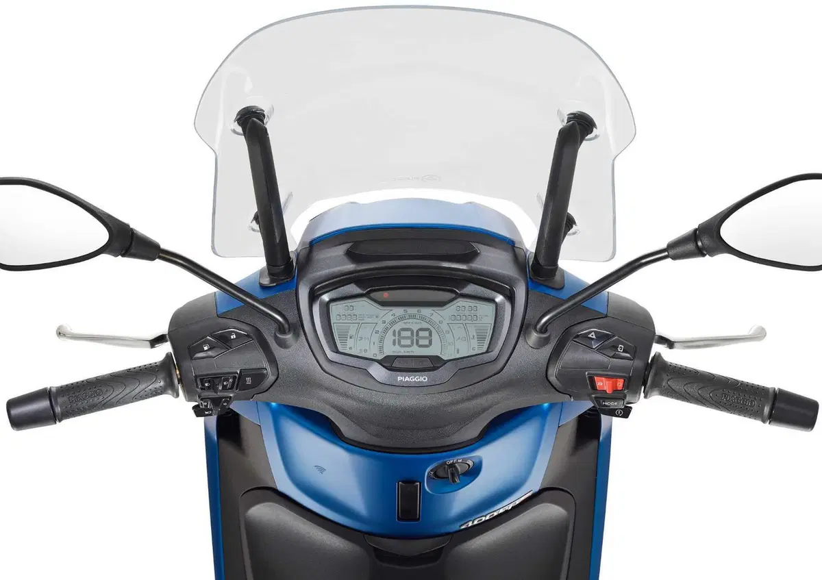 Piaggio: debutta il Beverly 310 (3)