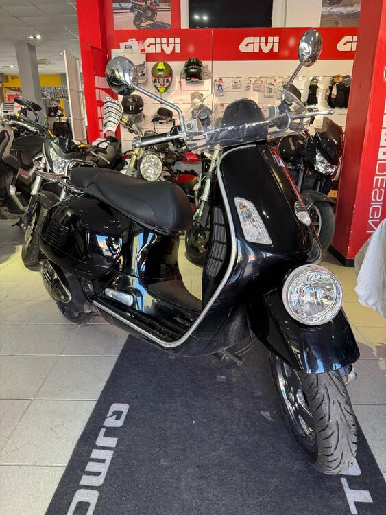 Vespa GTV 300 Via Montenapoleone ABS (2010 - 16)