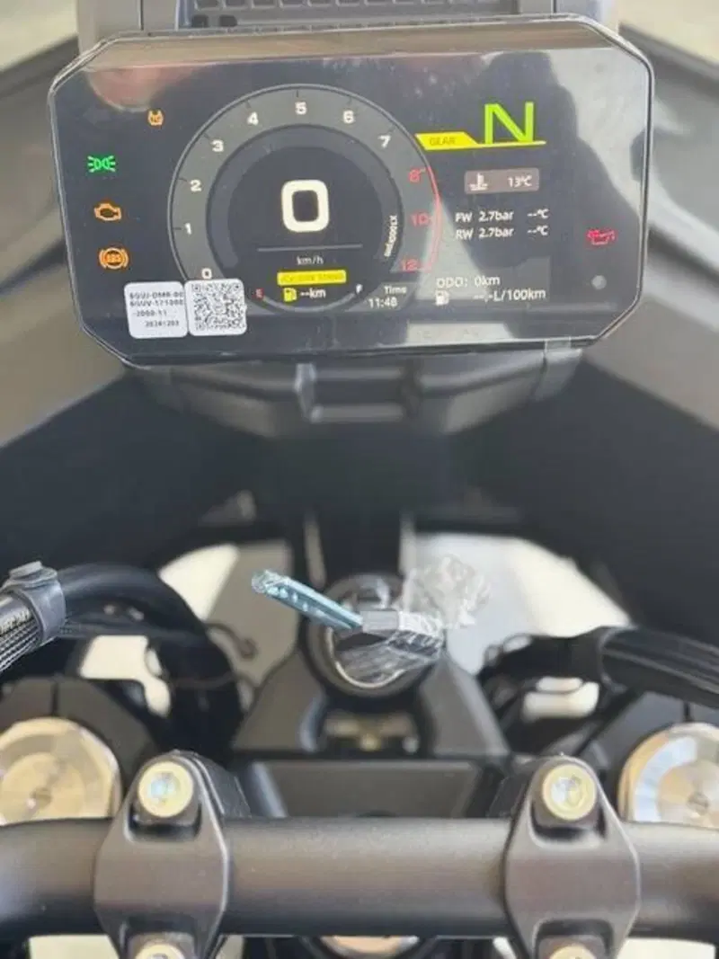 CFMOTO 700MT Adventure (2025 - 26) (16)