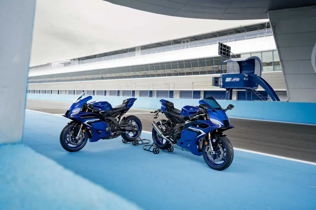 Yamaha R9 (14)