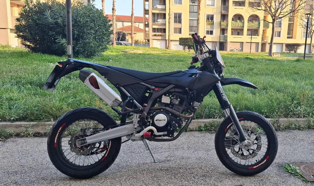 Fantic Motor Motard 125 M Performance 4t (2019)