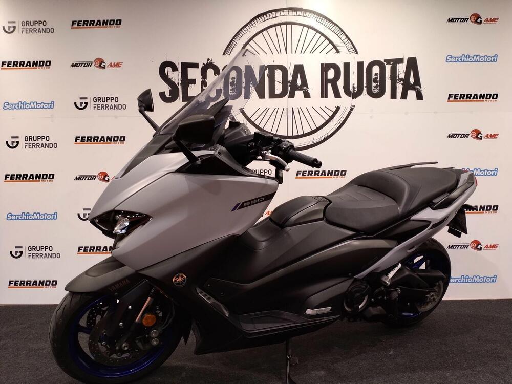 Yamaha T-Max 560 (2022 - 24) (4)