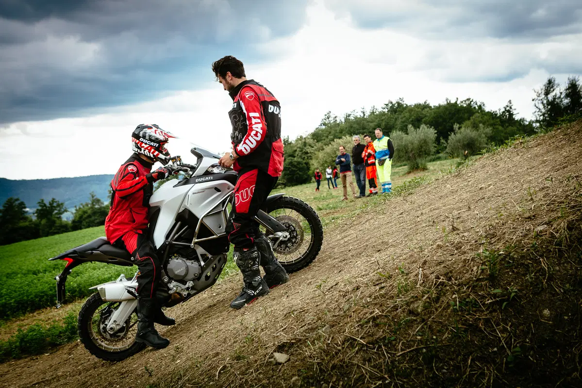 Ducati DRE: con la Multistrada Enduro, sognando il fuoristrada (24)