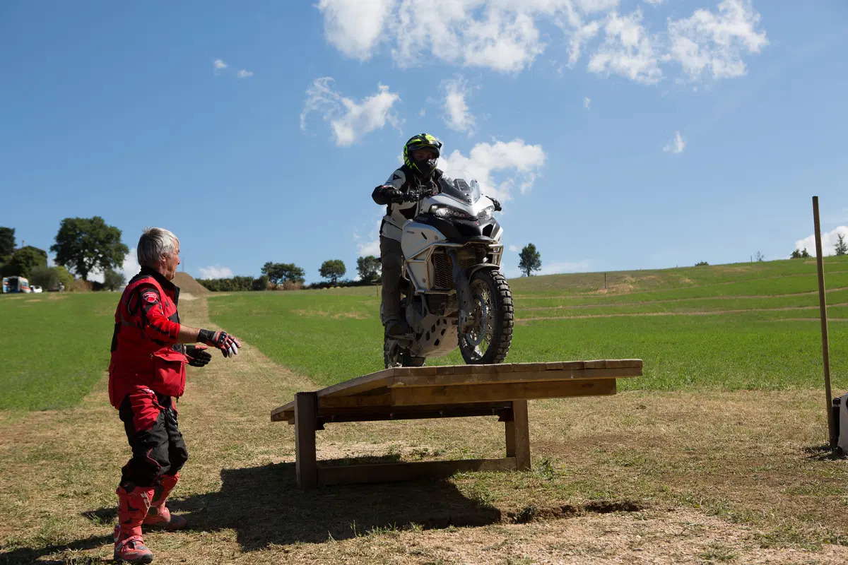 Ducati DRE: con la Multistrada Enduro, sognando il fuoristrada (25)