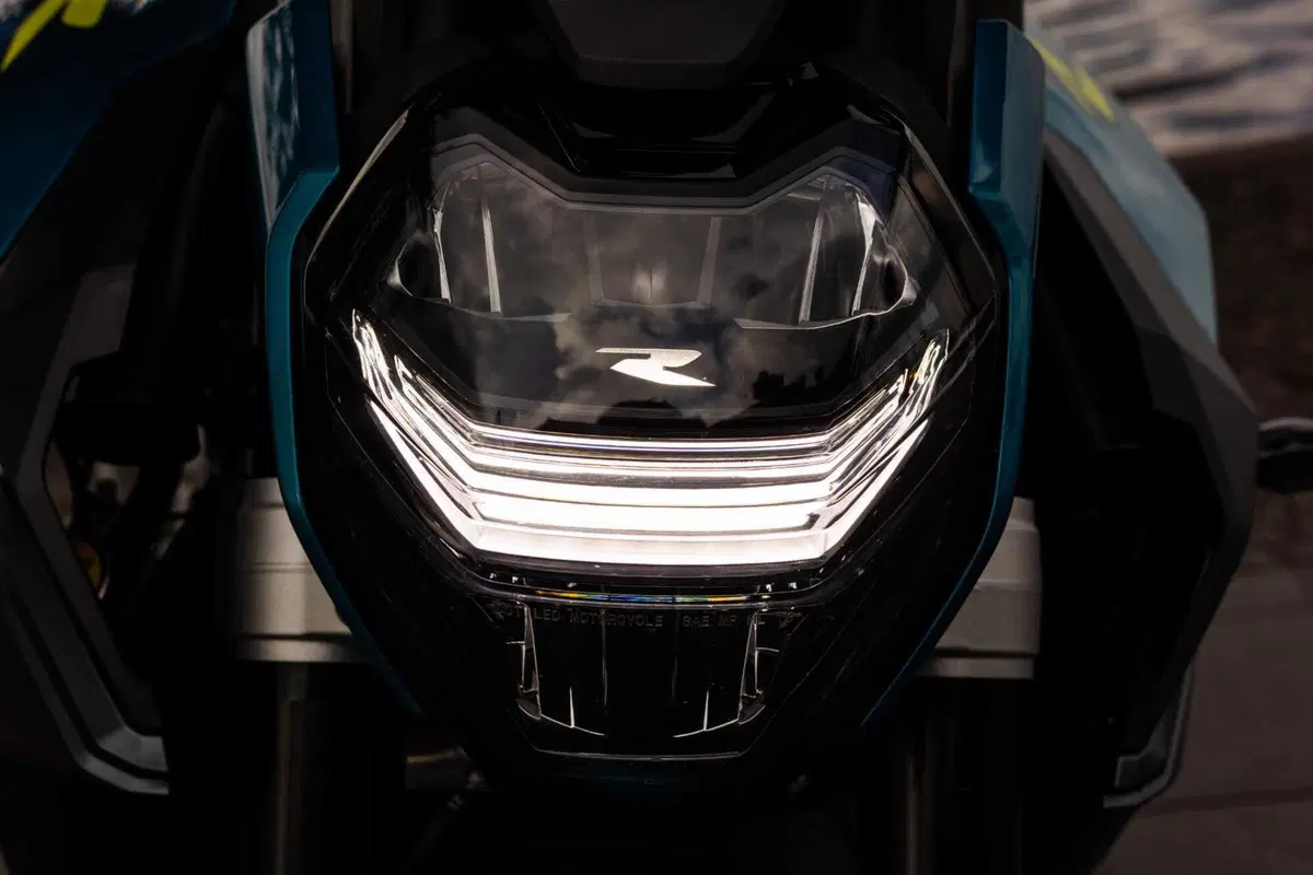 BMW F 900 R TEST [VIDEO E GALLERY] (25)