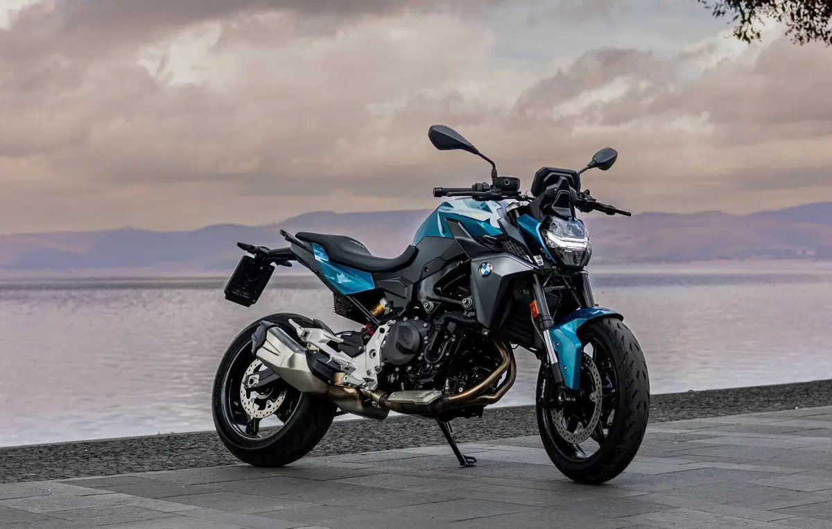 BMW F 900 R TEST [VIDEO E GALLERY]