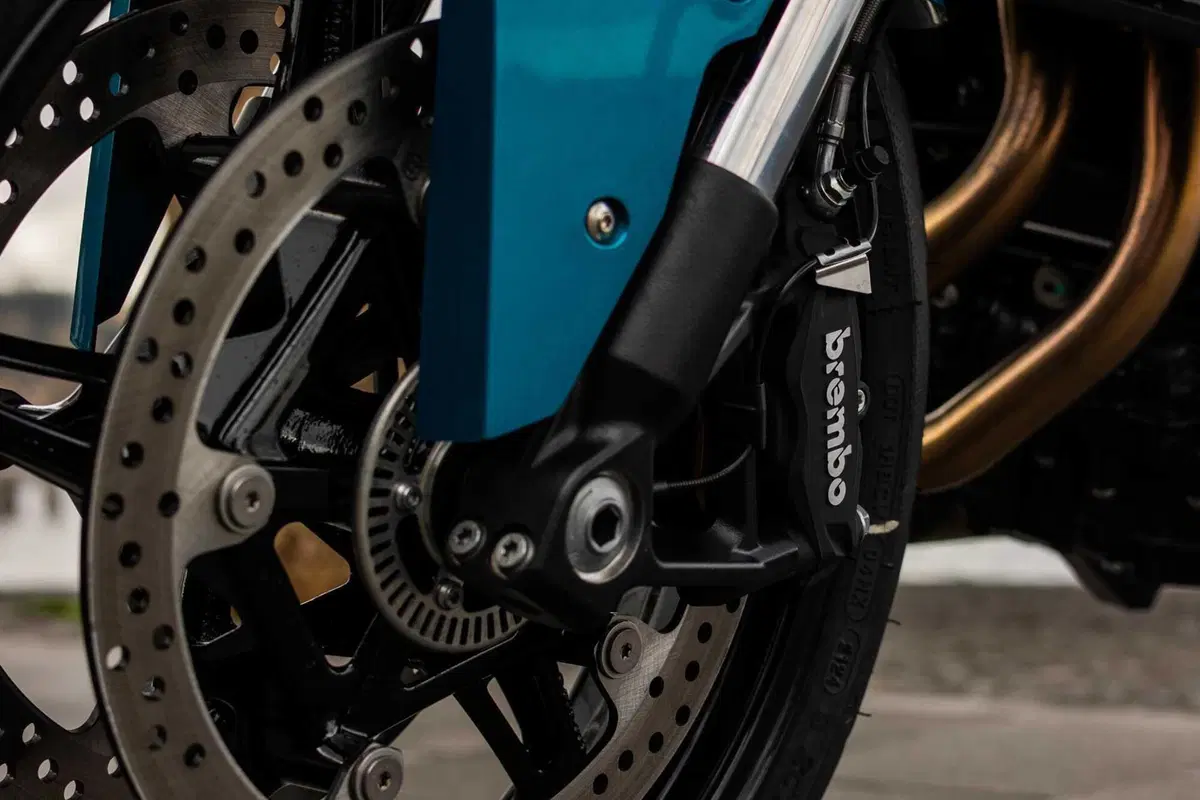 BMW F 900 R TEST [VIDEO E GALLERY] (9)