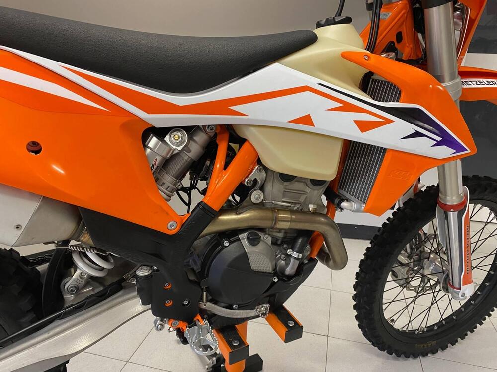 KTM 250 EXC-F (2023) (3)