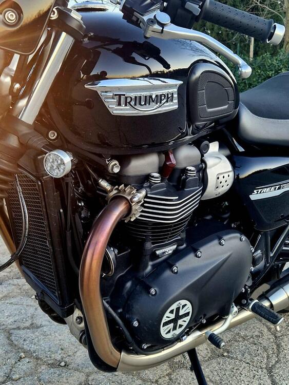 Triumph Street Twin 900 (2019 - 20) (4)