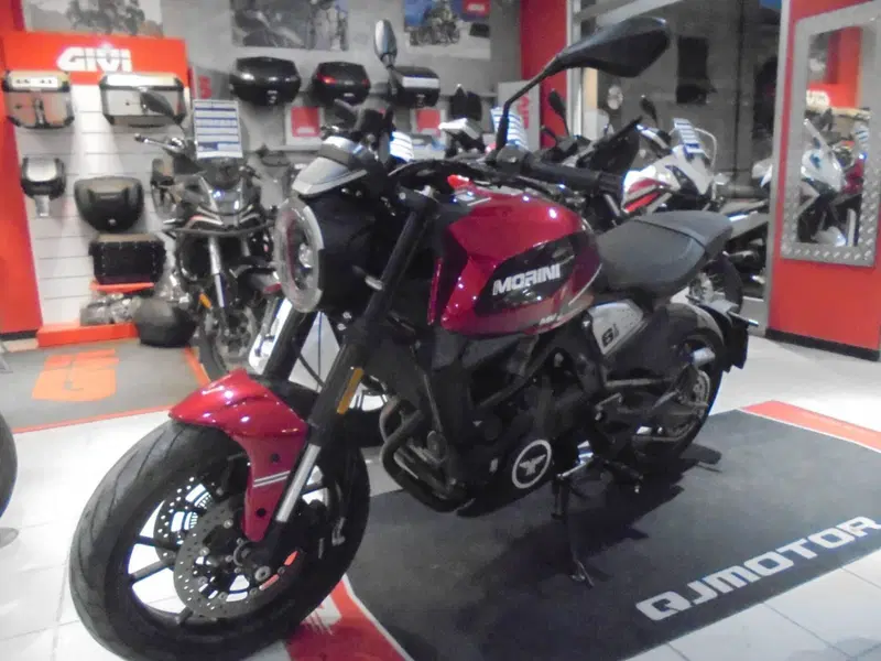 Moto Morini SEIEMMEZZO STR (2022 - 26) (2)