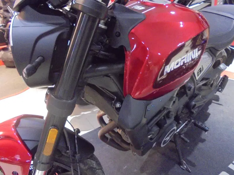 Moto Morini SEIEMMEZZO STR (2022 - 26) (6)