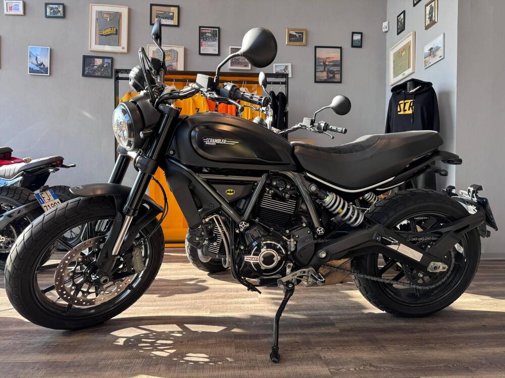 Ducati Scrambler 800 Icon Dark (2021 - 22)