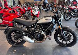 Ducati Scrambler 800 Icon Dark (2021 - 22) usata