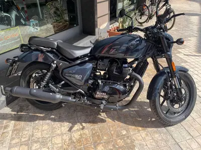 Royal Enfield Shotgun 650 (2024 - 26) usata