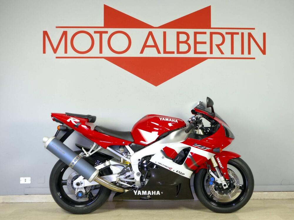 Yamaha YZF R1 (2000 - 01)