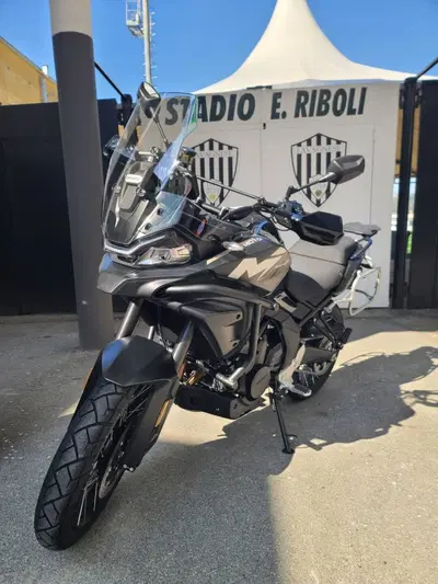 CFMOTO 700MT Adventure (2025 - 26) nuova