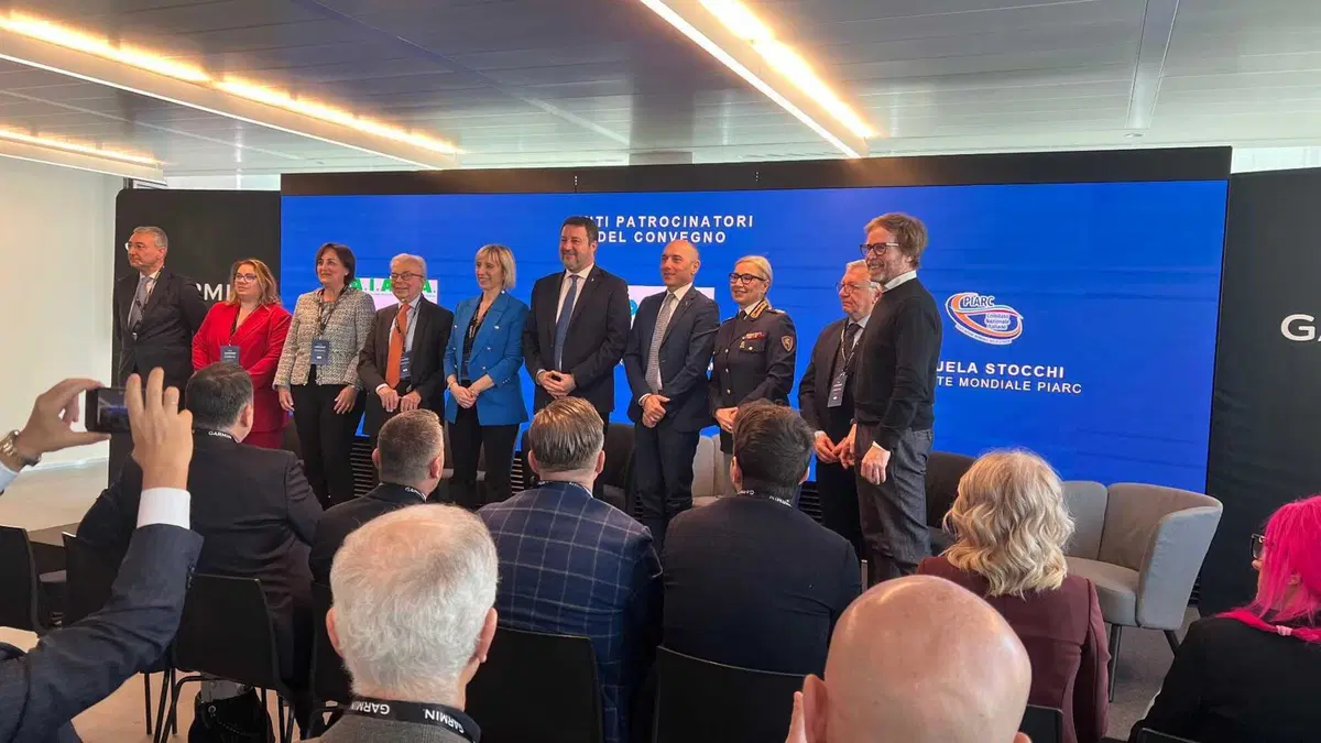 Al convegno sulla sicurezza Salvini fa il punto sul Codice della Strada [GALLERY] (4)