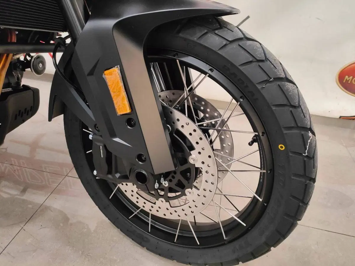 CFMOTO 700MT Adventure (2025 - 26) (8)