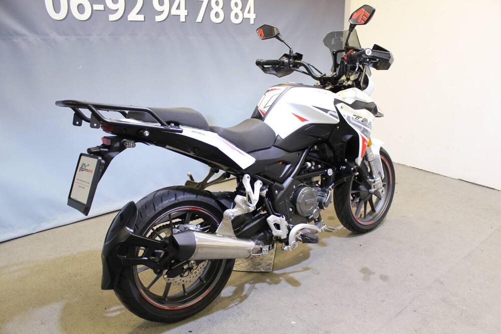 Benelli TRK 251 (2022 - 25) (4)