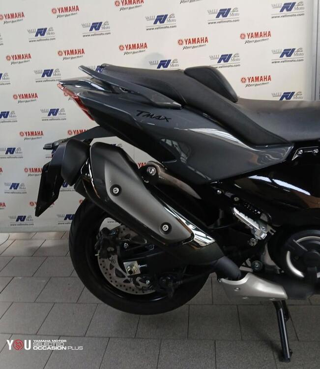 Yamaha T-Max 560 (2022 - 24) (5)