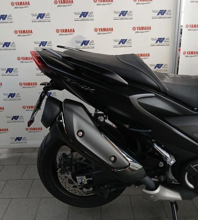 Yamaha T-Max 560 (2020 - 21) (3)