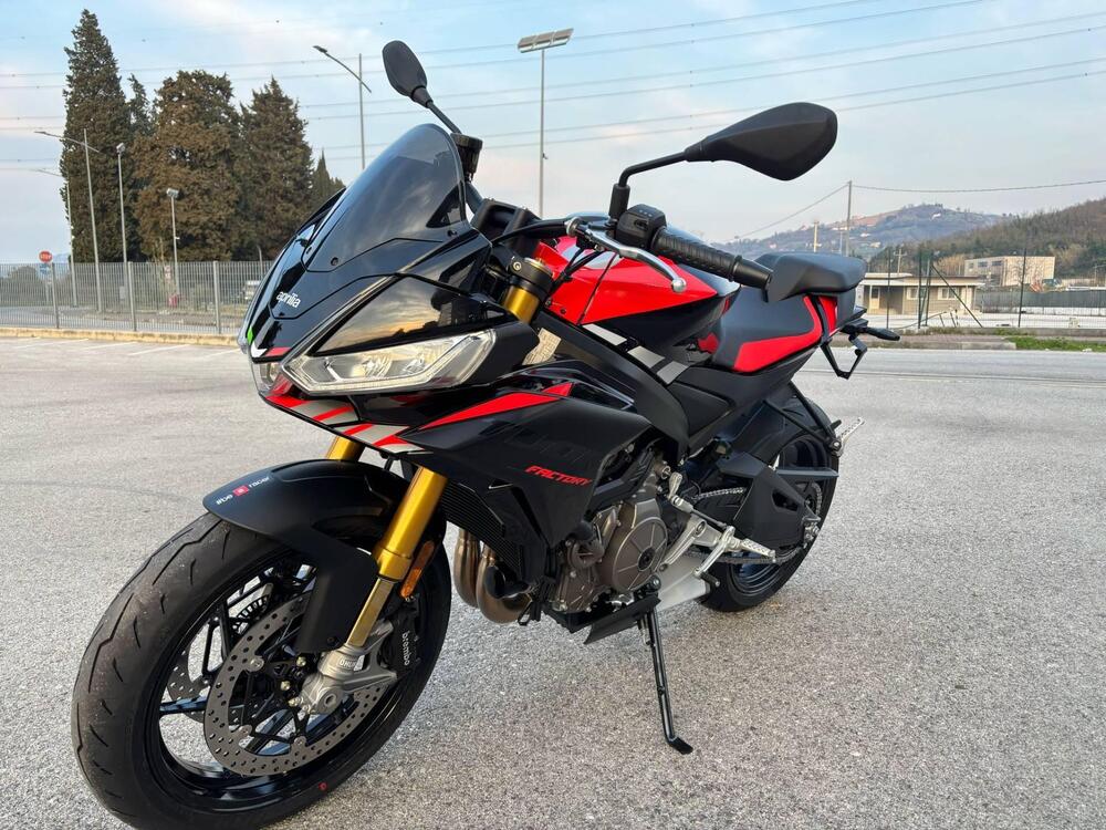 Aprilia Tuono 660 Factory (2022 - 24) (5)