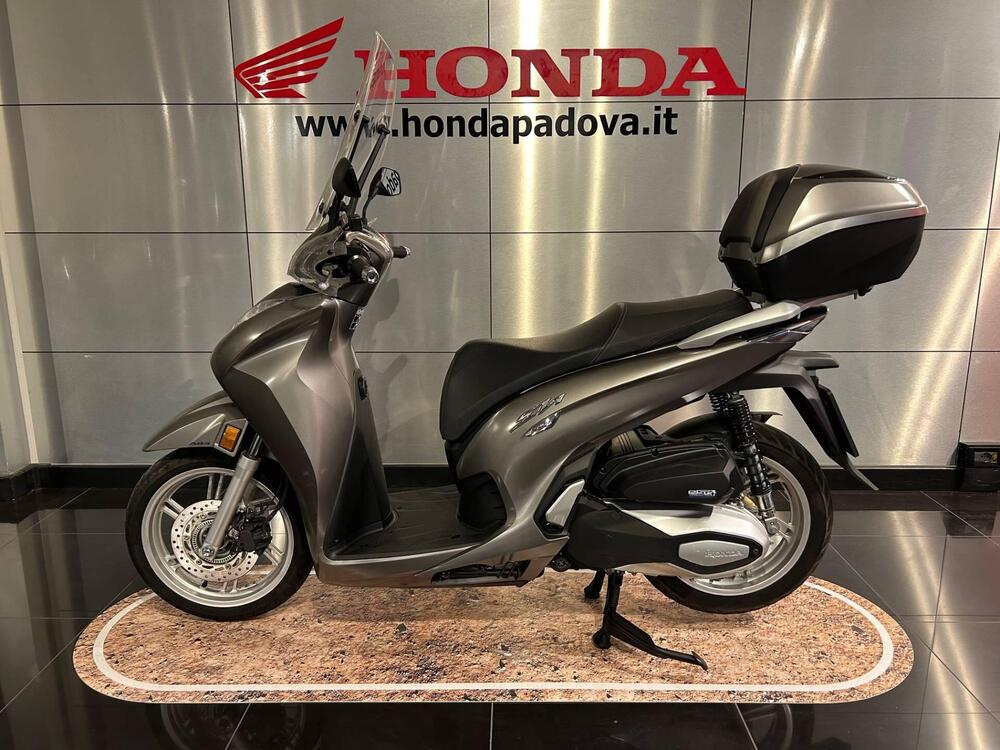 Honda SH 350 (2021 - 24) (4)