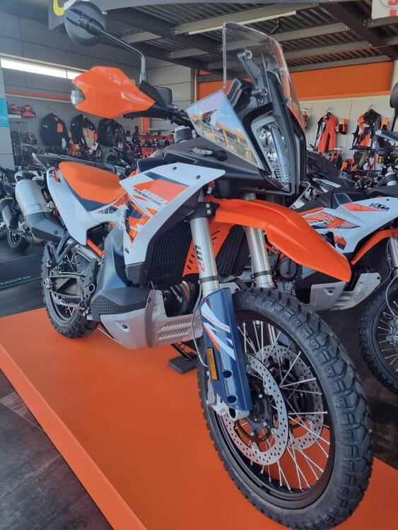 KTM 890 Adventure R (2025 - 26) (2)