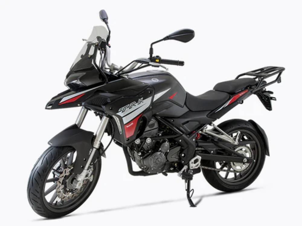 Benelli TRK 251 (2022 - 25) (2)