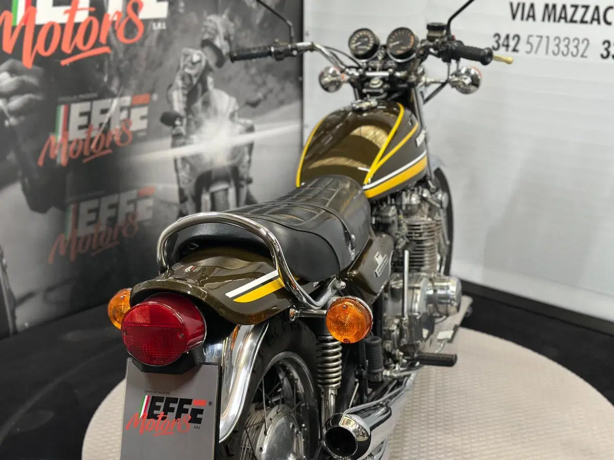 Kawasaki Z900 (15)