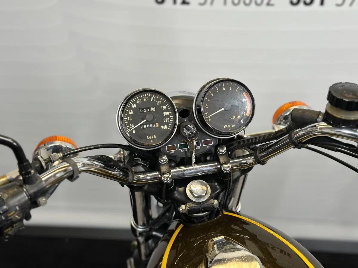 Kawasaki Z900 (16)