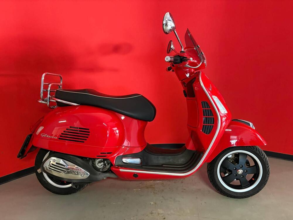 Vespa GTS 300 (2010 - 14)