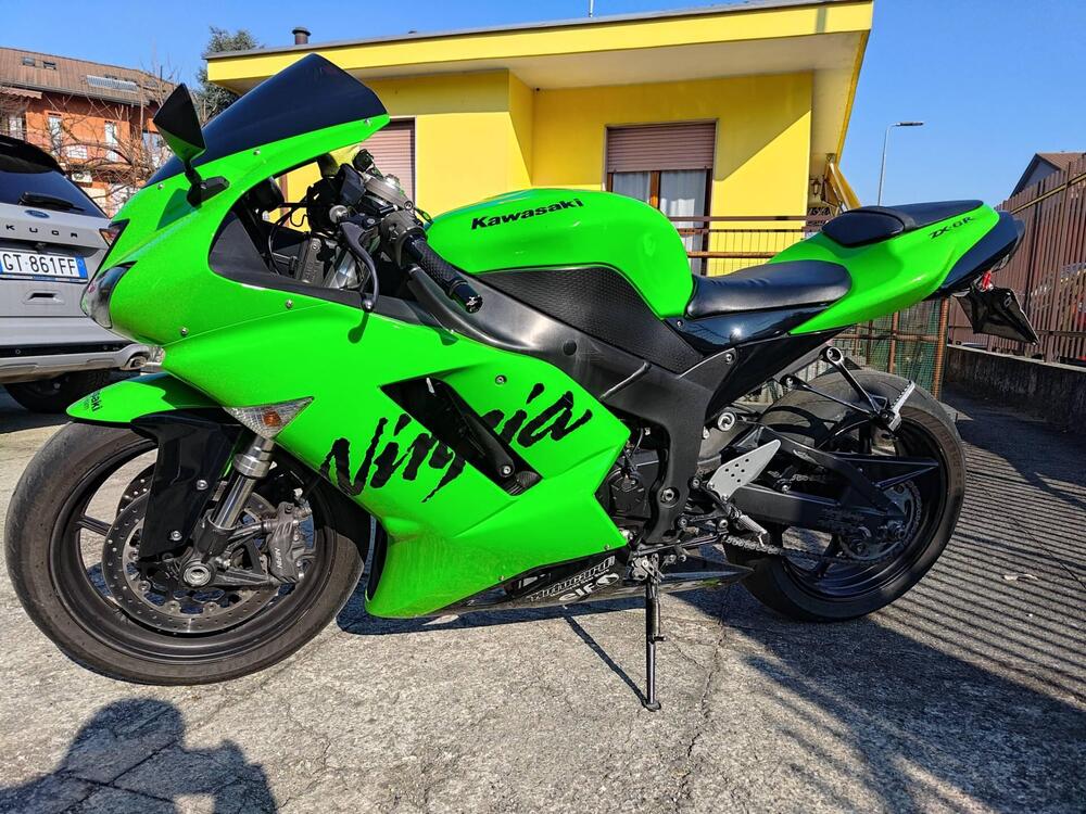 Kawasaki Ninja 600 ZX-6R (2007 - 08) (2)