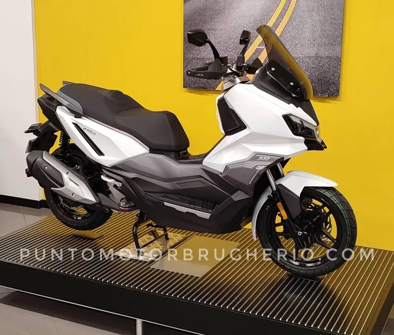 Sym ADX 300 (2024 - 26) (3)