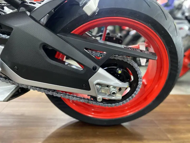 Aprilia RS 660 (2025 - 26) (11)