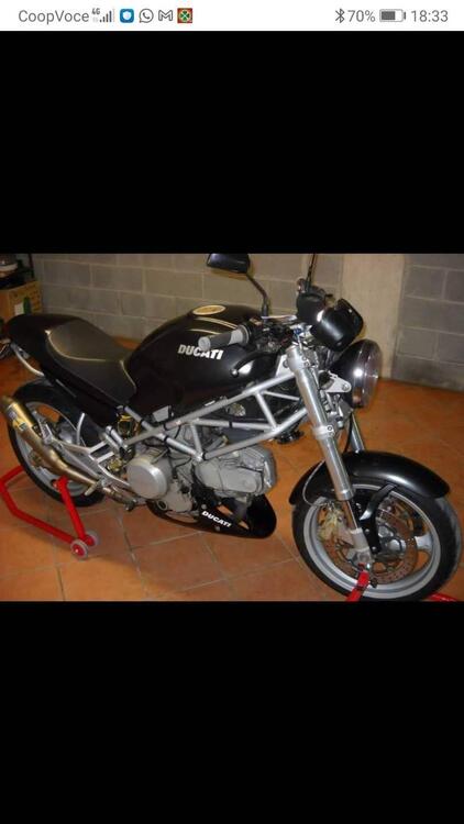 Ducati Monster 600 Dark (1998 - 01)