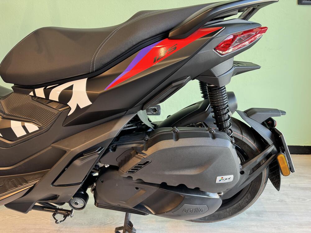 Aprilia SR GT 125 Replica (2024 - 25) (5)