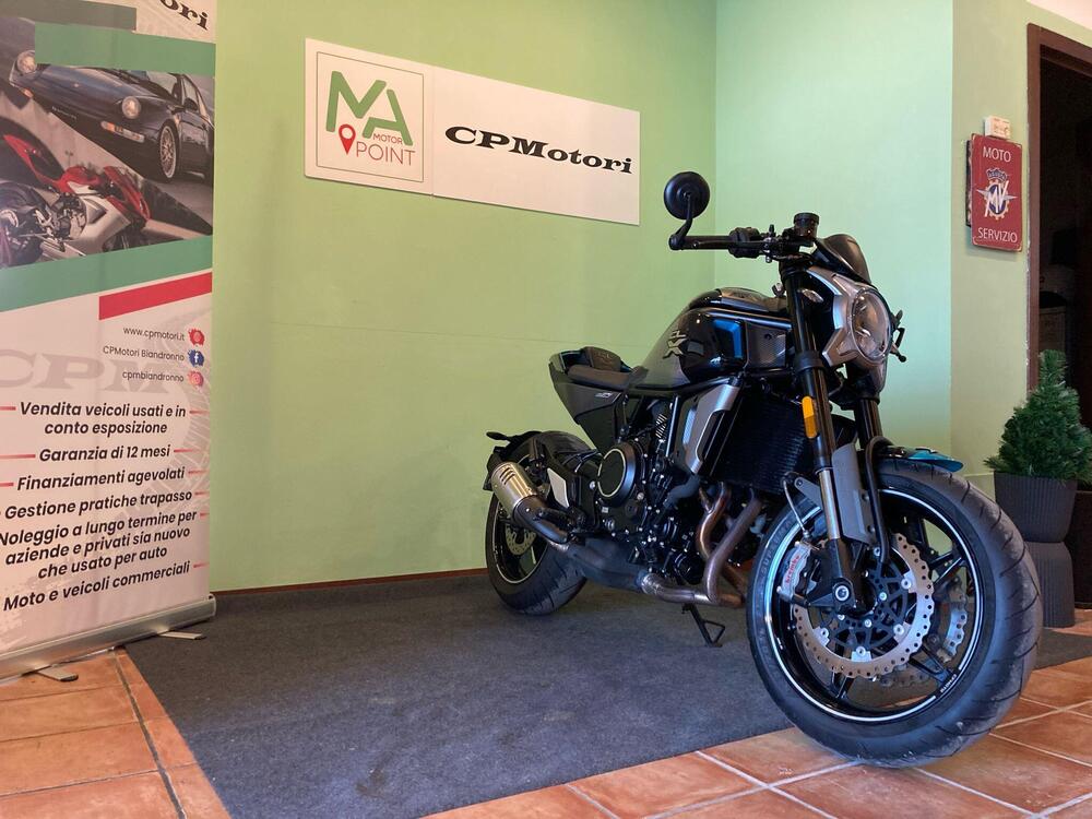 CFMOTO 700CL-X Sport (2022 - 25) (4)