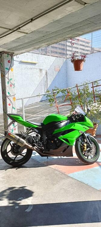 Kawasaki Ninja 600 ZX-6R (2009 - 16) (3)