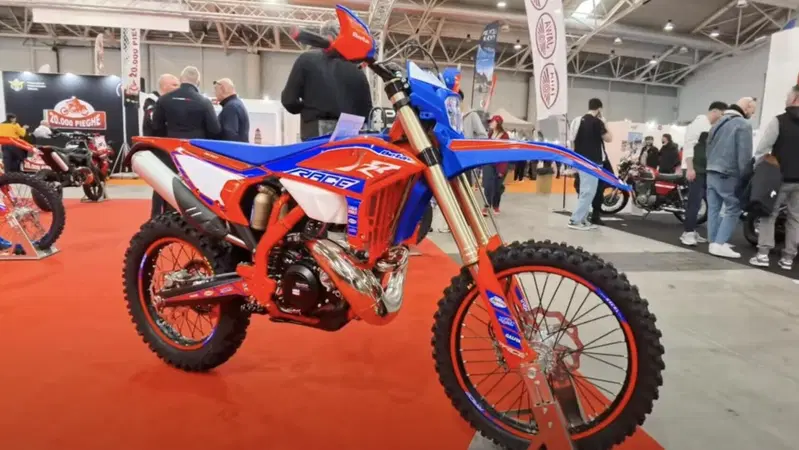 Beta a MotoDays 2025: tra enduro, cross e Alp ce n'&egrave; per tutti i gusti [VIDEO]