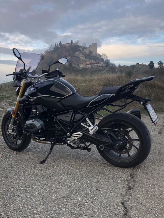 Bmw R 1200 R Black Edition (2017 - 18) (2)