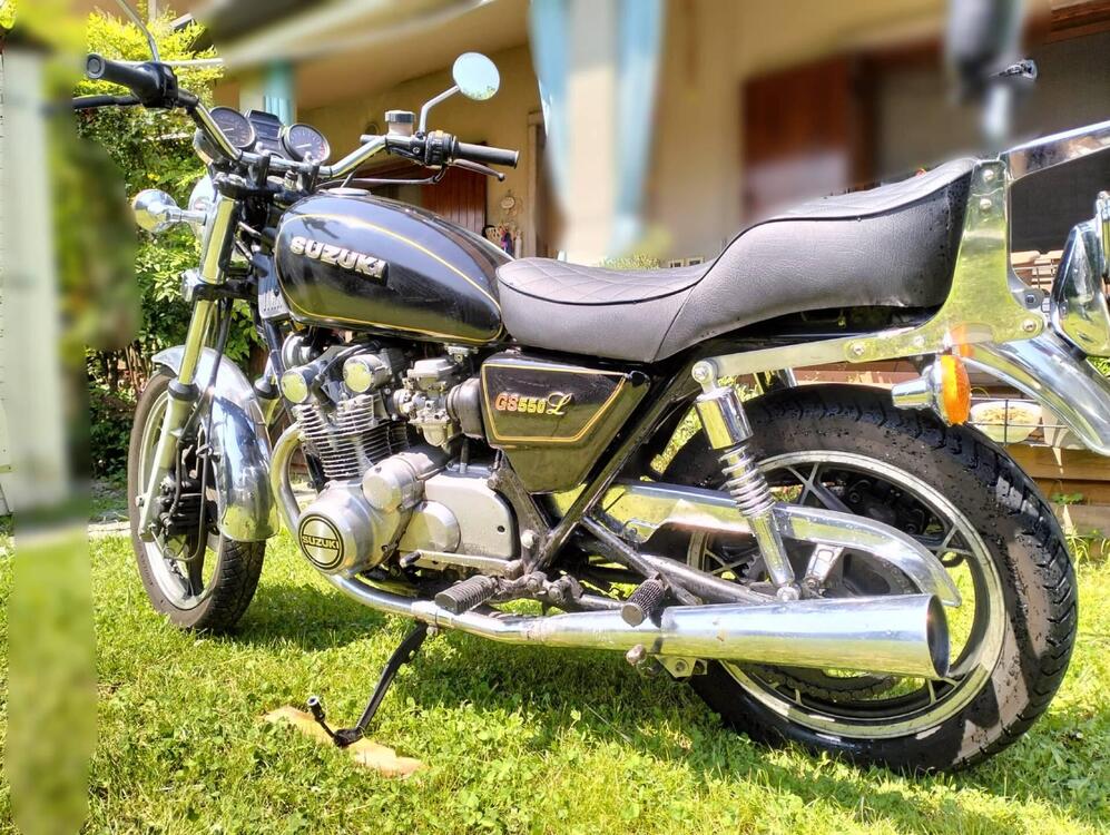 Suzuki GS550L (3)