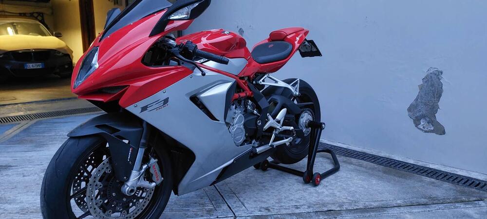 MV Agusta F3 800 EAS ABS (2013 - 17) (5)