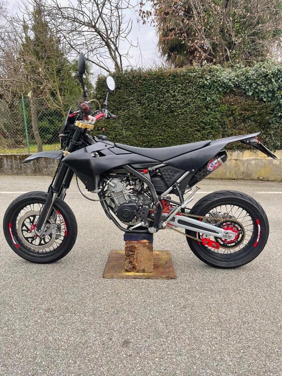 Fantic Motor Motard 125 Casa 4t (2019) (3)