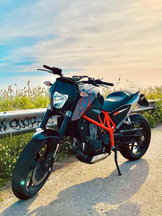 KTM 690 Duke (2012 - 16)