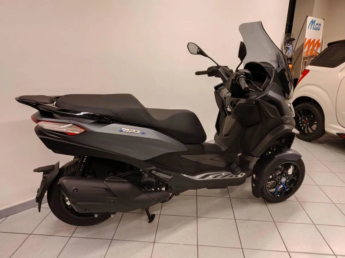 Piaggio MP3 400 Sport Hpe (2025 - 26) (6)