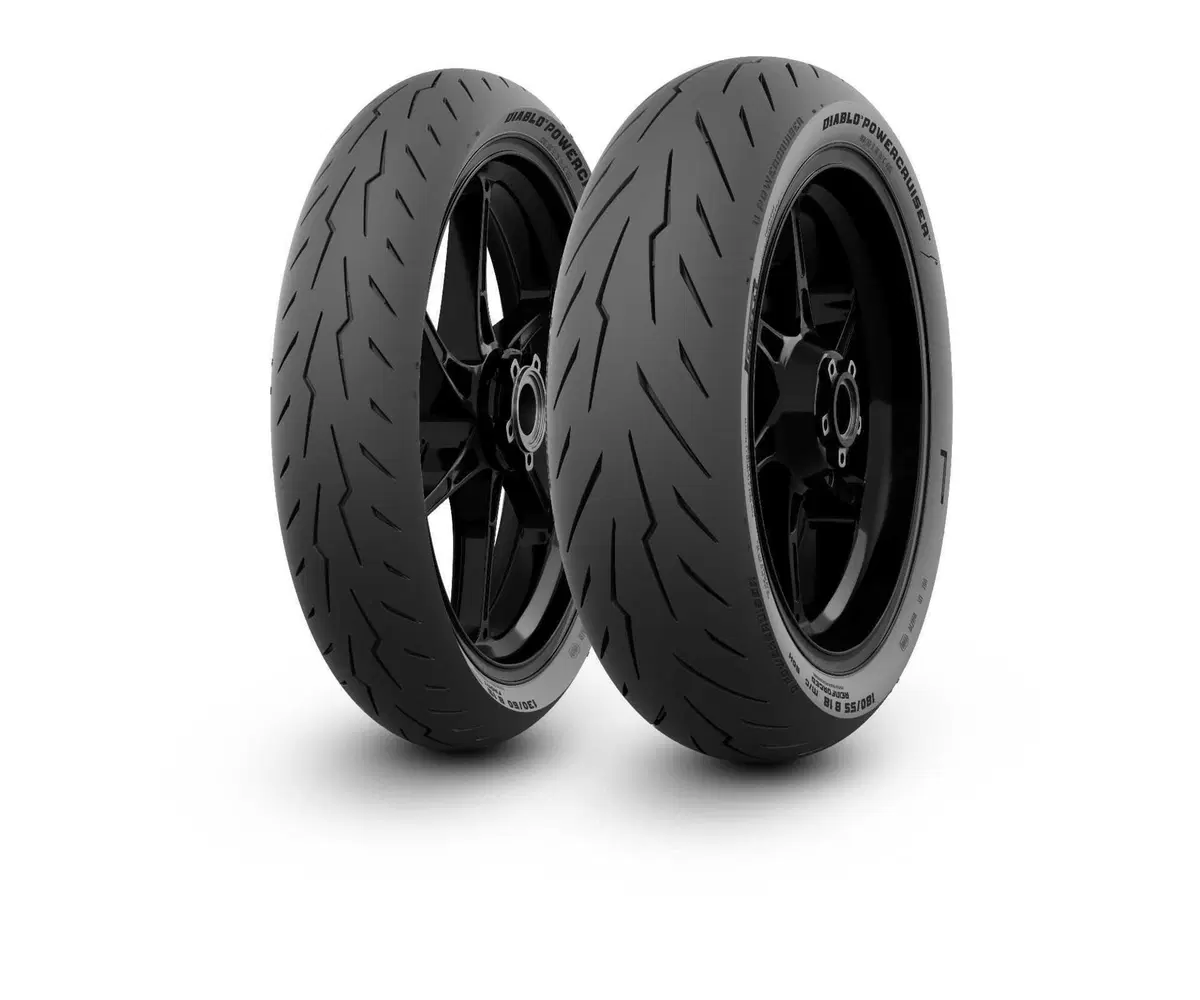 Pirelli Diablo Powercruiser: anima sportiva e spirito custom  (4)