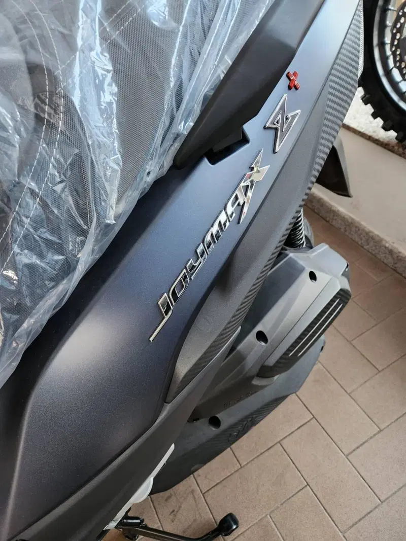 Sym Joymax 300 Z+ (2021 - 24) (2)