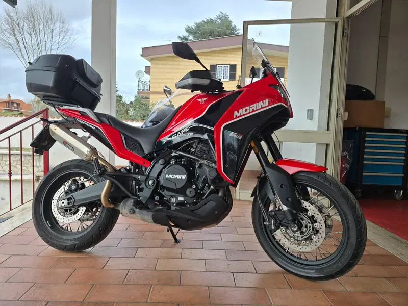 Moto Morini X-Cape 650 (2021 - 26) (2)