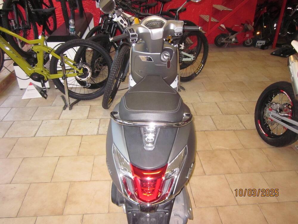 Kymco Like 50 4T (2021 - 25) (4)